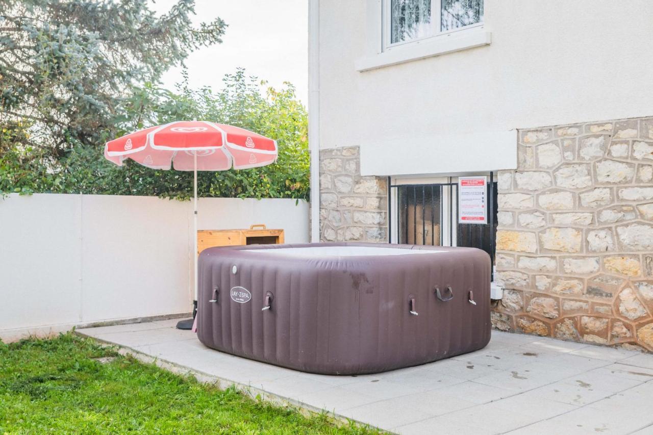 Les Rosiers - Maison Avec Jacuzzi Brive-la-Gaillarde Exterior foto