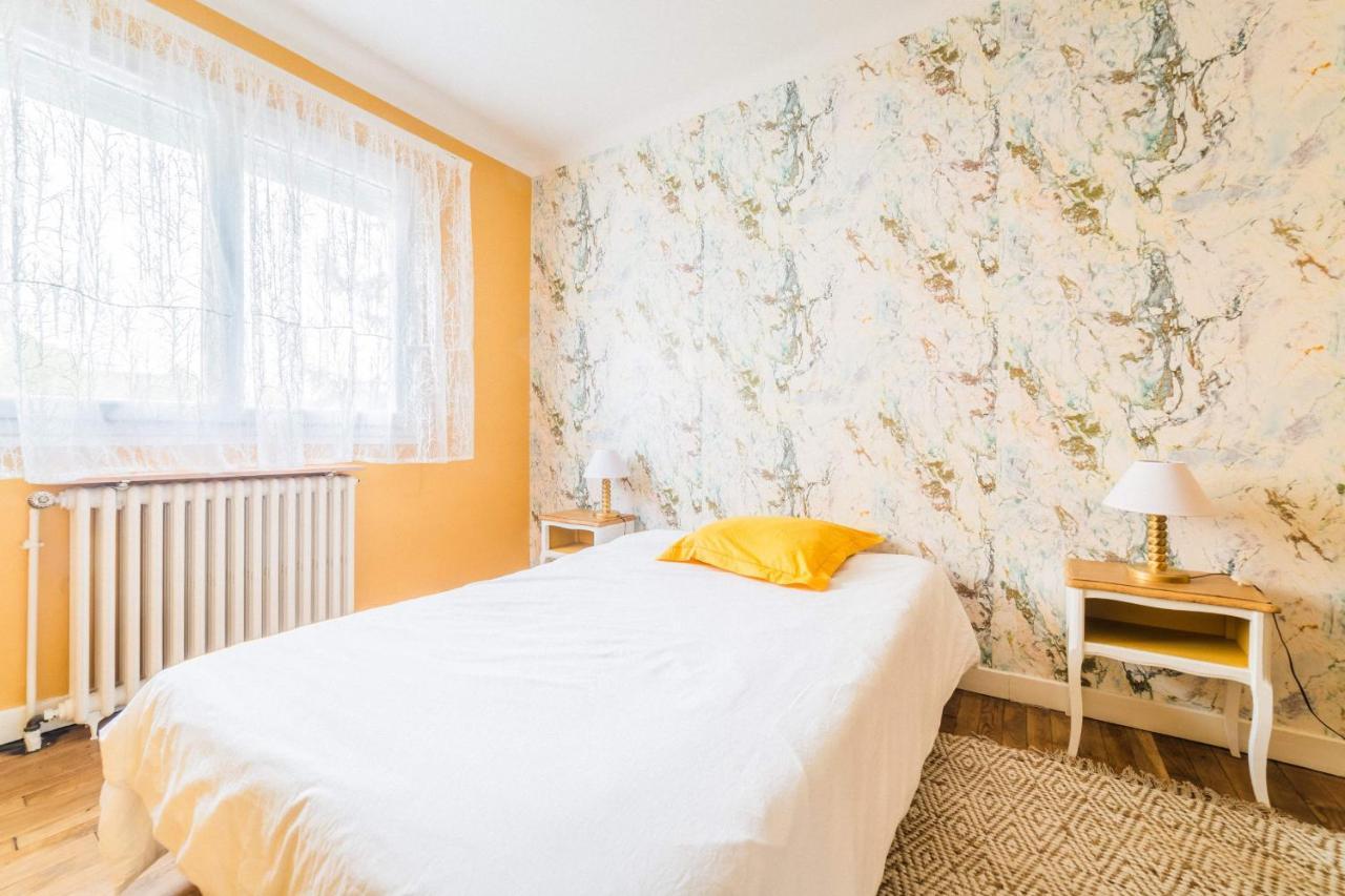 Les Rosiers - Maison Avec Jacuzzi Brive-la-Gaillarde Exterior foto